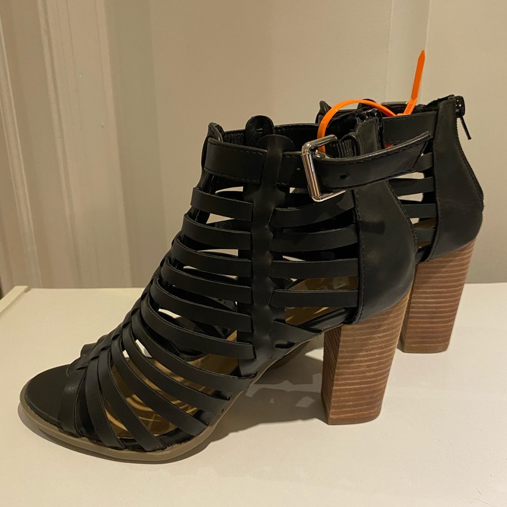 Black heels